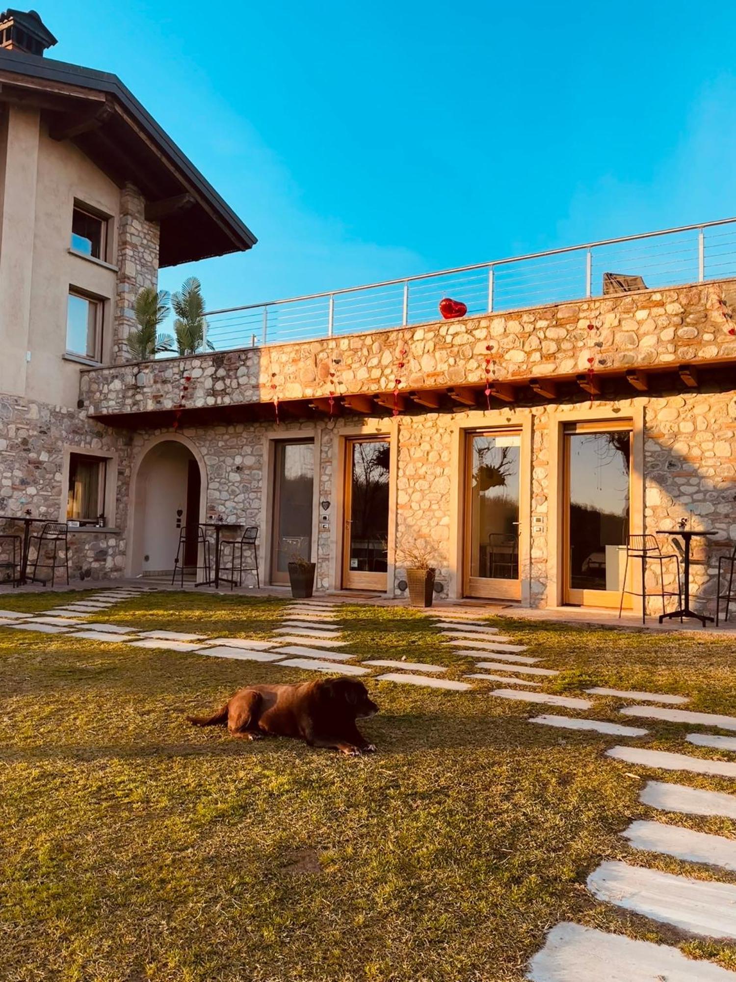 Holiday Home Sovenigo Puegnago Eksteriør billede